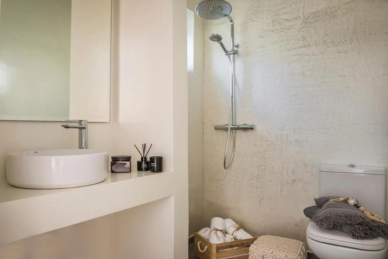 Kefalonia Island Malibu Suites & Apartments اليونان